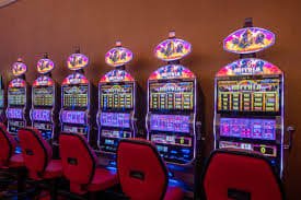 spb923 live casino dealer langsung streaming HD baccarat roulette Indonesia